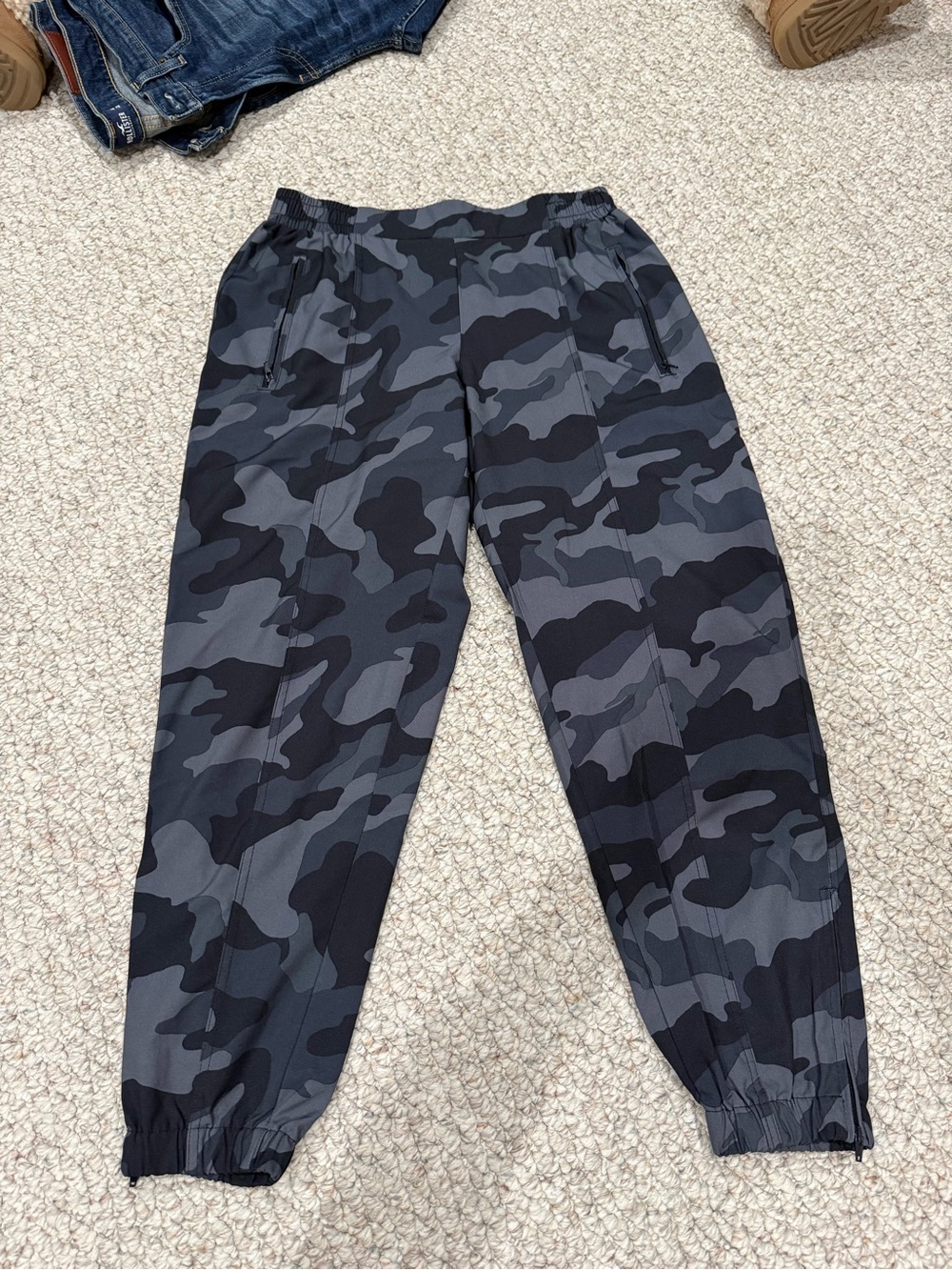 Black & Gray Camo Jogger Sweatpants